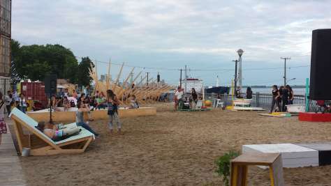 Le bord du fleuve
